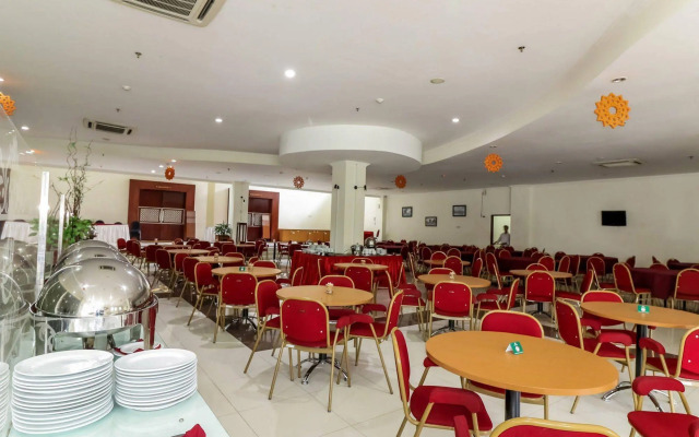 NIDA Rooms Colombo Komplek Karang Marang