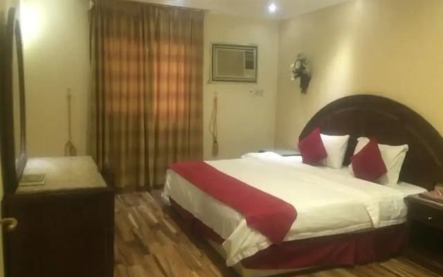 AlToot Palace Furnished Apartments 4