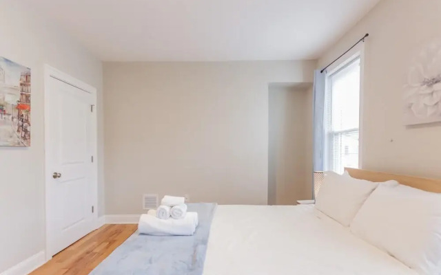 2342 Catharine