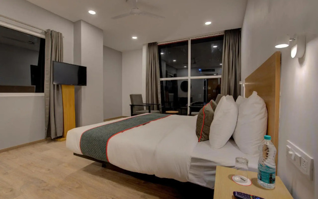 Oyo Townhouse 114 Eureka Grand