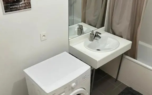 F2 Charmant avec Grande Terrasse