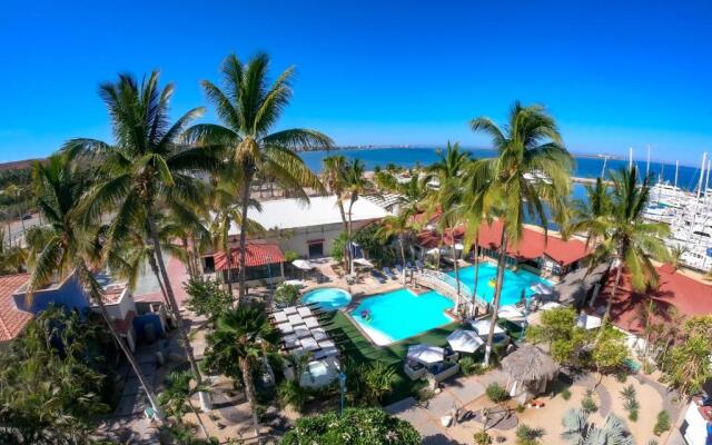 The Westmarine Waterfront Hotel