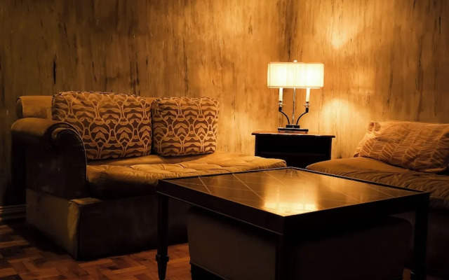 Connector Hostel