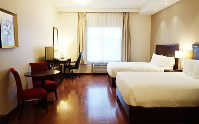 Days Inn & Suites by Wyndham Fort Saskatchewan