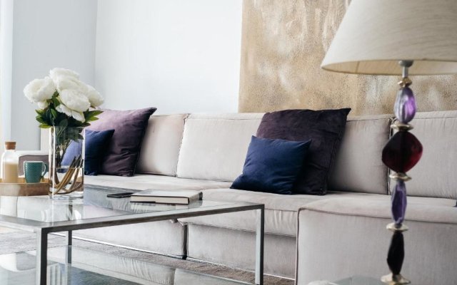 Heima Salamanca District Retiro Park