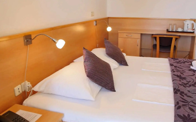 Zlatni Rat Beach Hotel