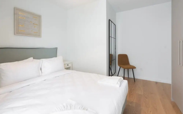LIV Athinum 1 - Luxury Apartment 5A