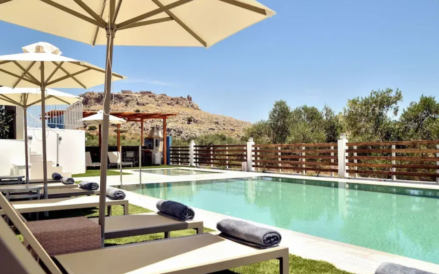 Kouros Stone Suites