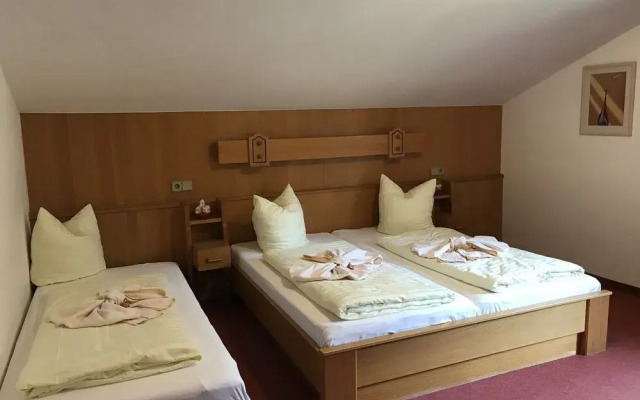 Hotel Pension Almrose