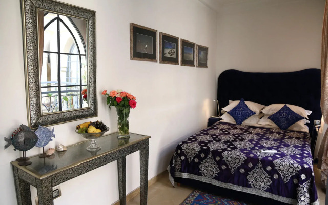 Riad Infinity Sea