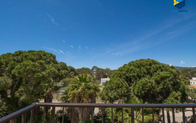 Bella Maria Apartments & Pool Club