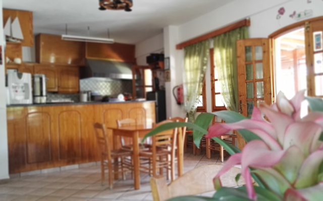 Matala Dimitris Villas and Hotel