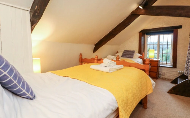 Apple Loft