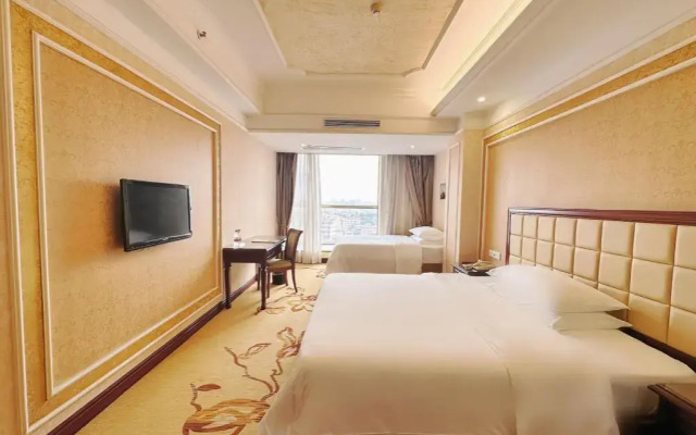 Vienna Hotel Shenzhen Songgang Yanchuan Road