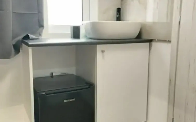 Athina Central Apartment