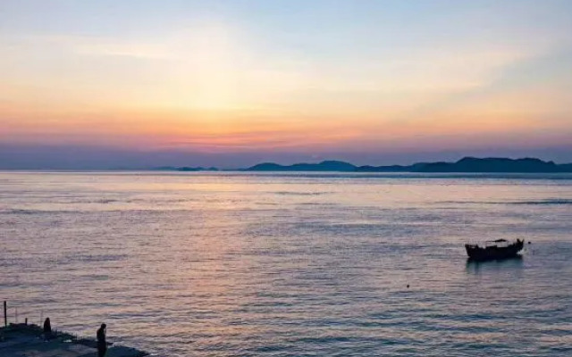 East Pole East Fushan Tata Sea View Home Stay