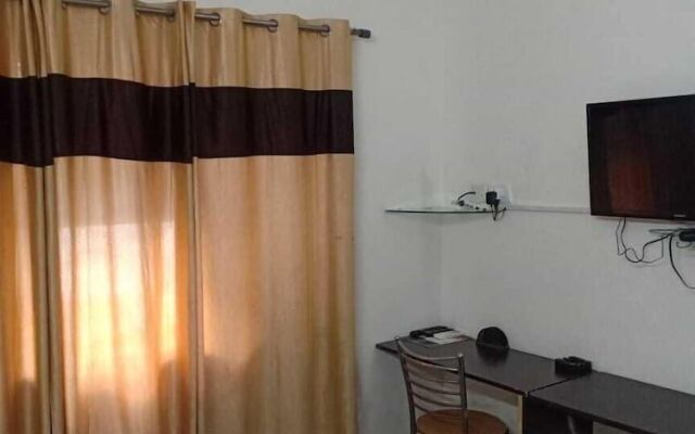 Hotel Golden Nest