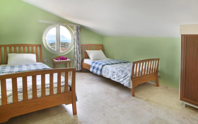 Saylam Suites
