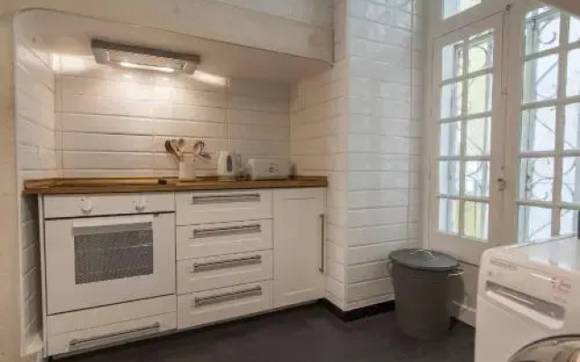 Lovelystay - Spacious 2br Downtown - 5 Min To River