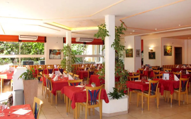 Grimaud (MAX310)