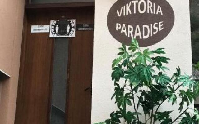 Viktoria Paradise