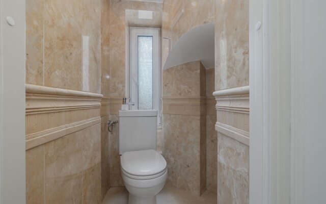 Luxury Apartment in Szczecin by Renters