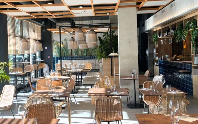 Ibis Lunel Petite Camargue