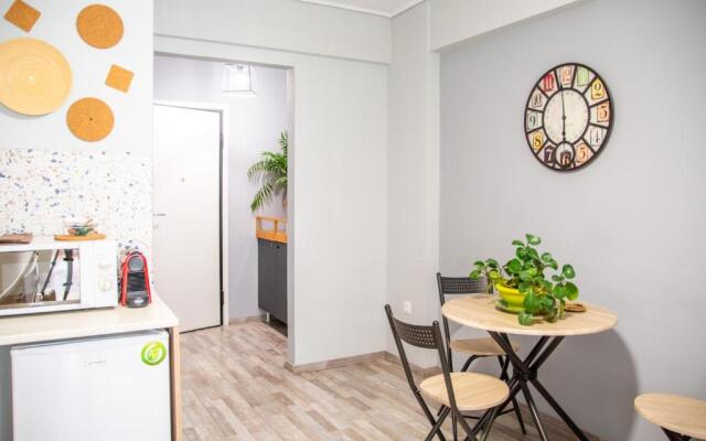 Ermou 18 Mosaics boutique apartment