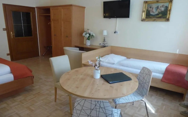 Hotel - Pension Adlerhof