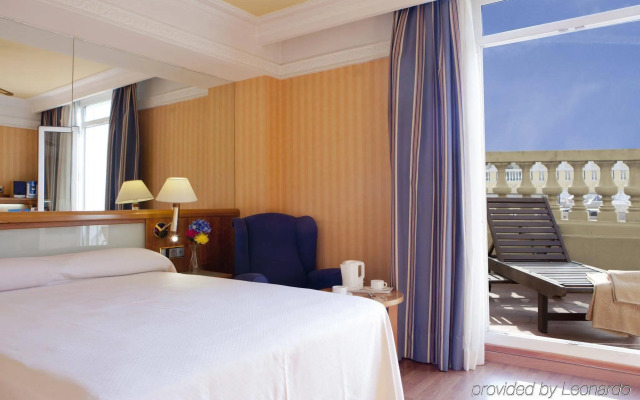 Senator Gran Vía 70 Spa Hotel