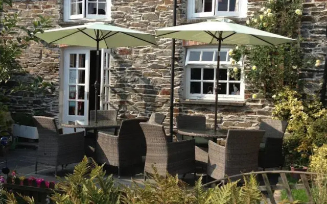 Althea Library Bed & Breakfast