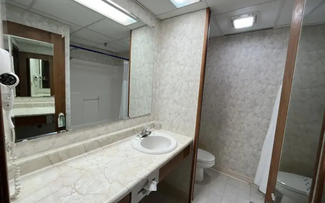 Presque Isle Inn & Convention Center