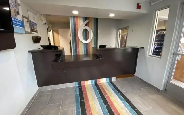Motel 6 Albuquerque, Nm - Midtown