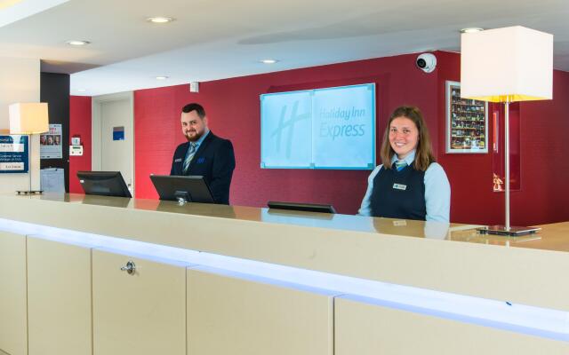 Holiday Inn Express Milton Keynes by IHG