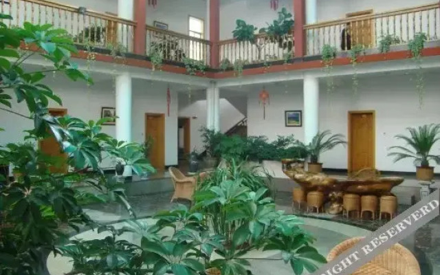 Yunwu Hotel