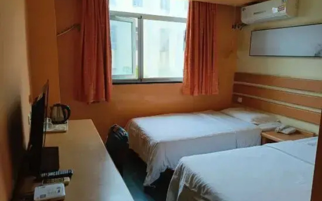 Yueyue Chain Hotel (Anqing No.2 People's Hospital)