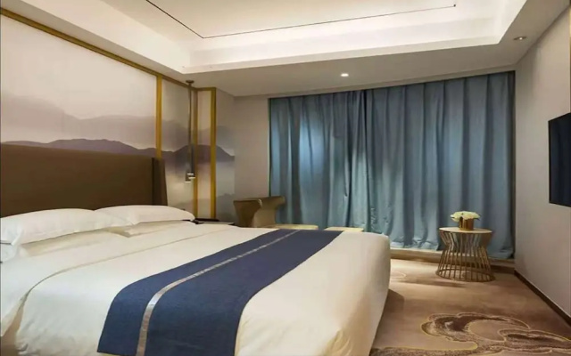 Ramada by Wyndham Changsha South Bus Station