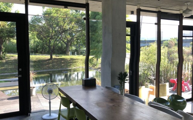 God Island Bed and Breakfast