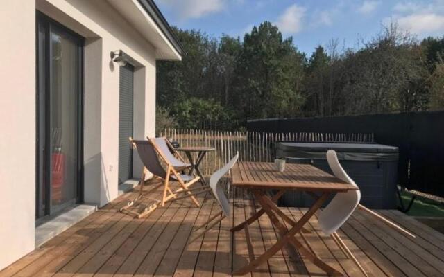 Superbe Studio meublé idéal pour couple ZEN avec SPA