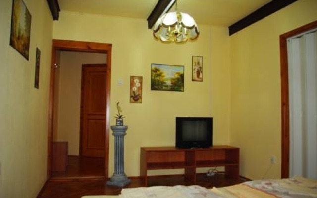 Thermal Kemping es Motel