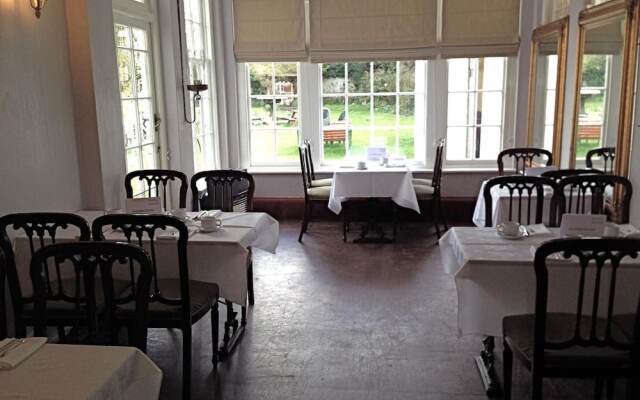 The Antrobus Hotel