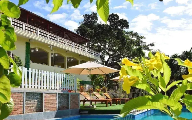 Eco Hill Bungalow