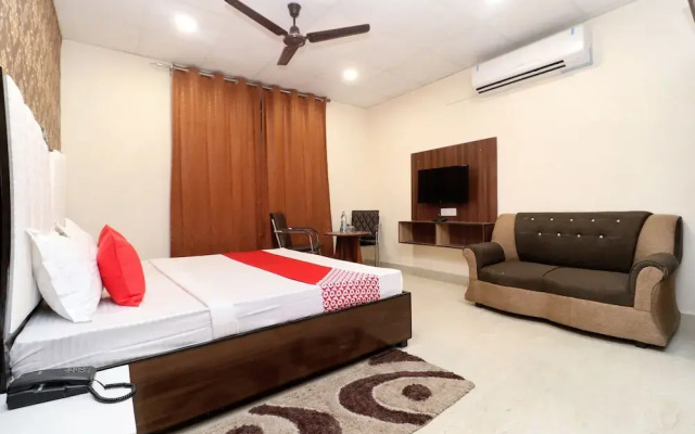 OYO 16734 Sheela Stays