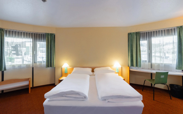 B&B HOTEL Wuppertal-City