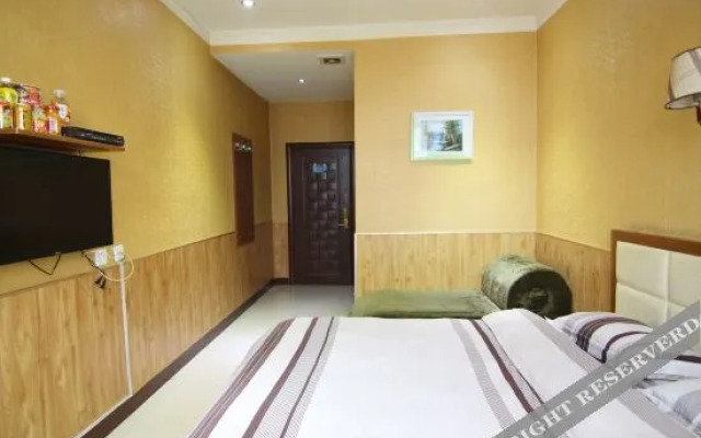 Wenxi Blanca Theme Hotel