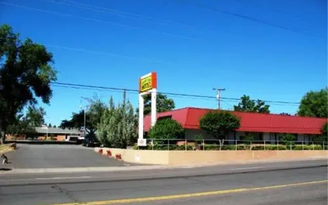 Golden West Motel
