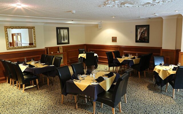 Maes Manor Hotel