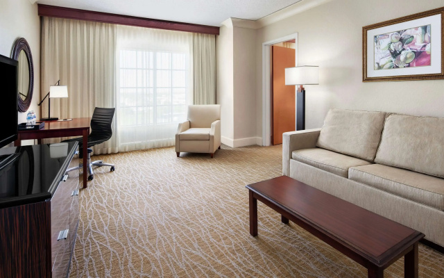 DoubleTree by Hilton Sunrise - Sawgrass Mills