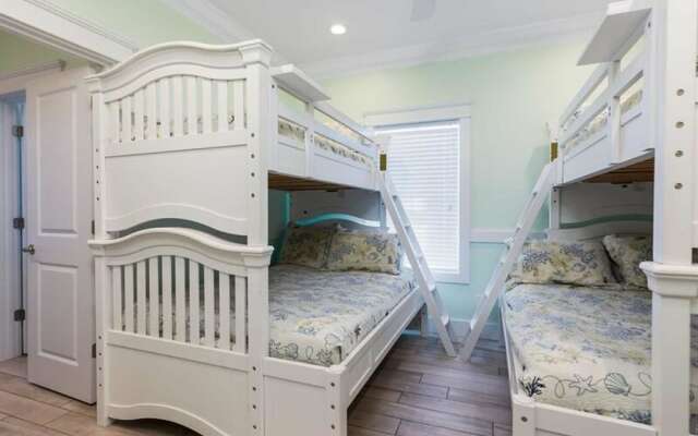 Sapphire by Meyer Vacation Rentals