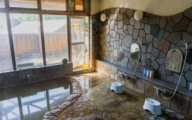 Biei Guest House Sirogane no Yu - Hostel